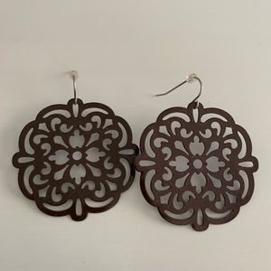 Dark brown earrings